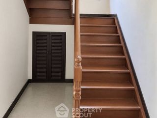 For sale 3 ベッドルーム house in Khlong Sam Wa, Bangkok