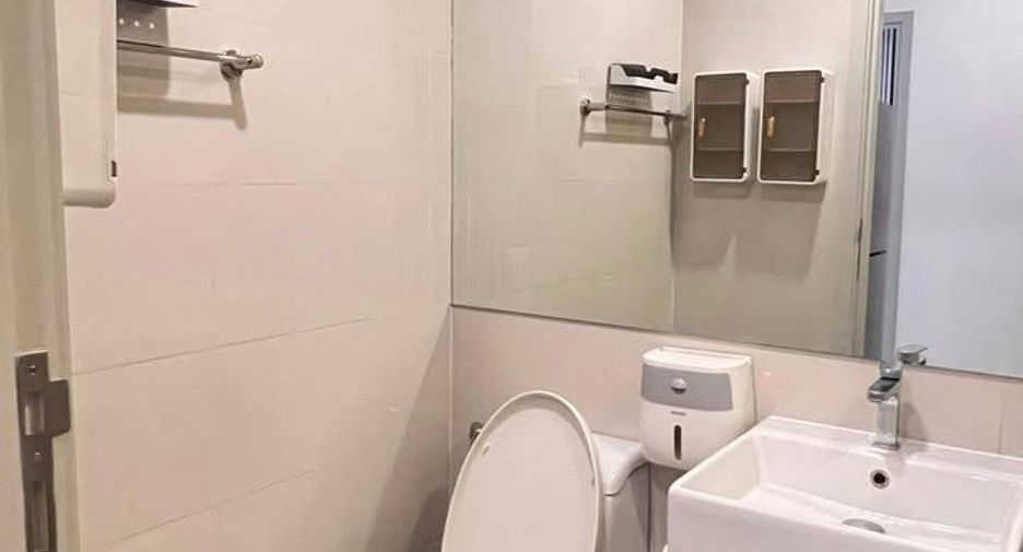 For sale 1 bed condo in Sathon, Bangkok