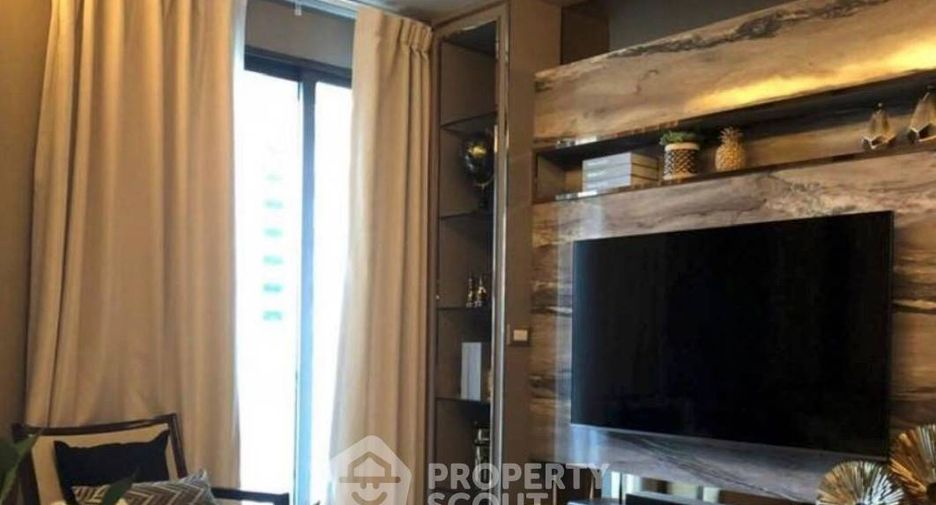 For sale 2 bedrooms condo in Watthana, Bangkok