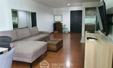 Wohnung zur Miete und zum Kauf mit 3 Zimmer in Huai Khwang, Bangkok