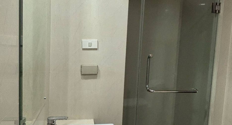 Wohnung zur Miete mit 1 Zimmer in Khlong Toei, Bangkok