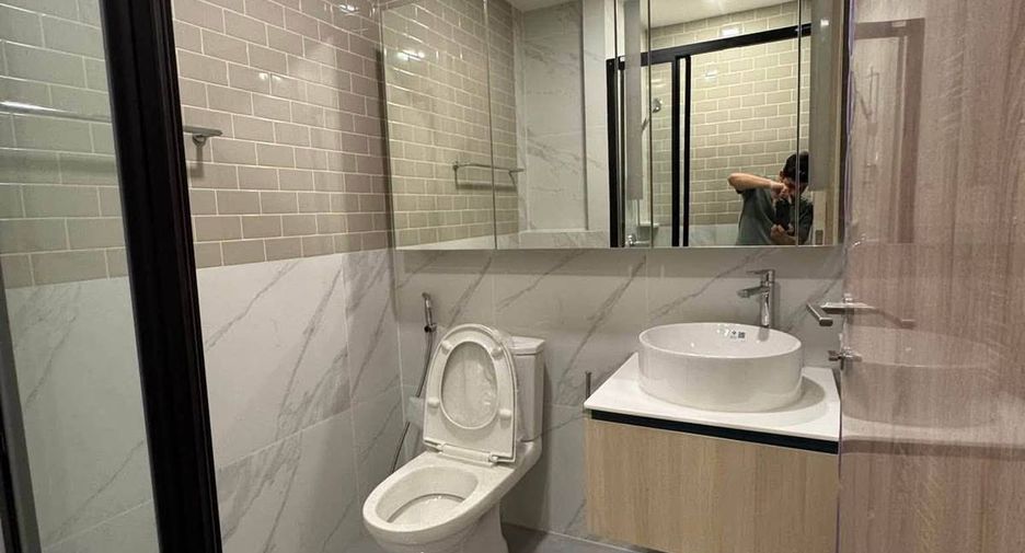 For rent 1 bed condo in Ratchathewi, Bangkok