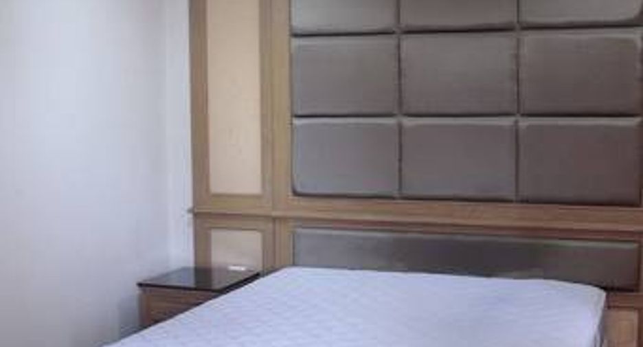 Wohnung zur Miete mit 3 Zimmer in Bang Kho Laem, Bangkok