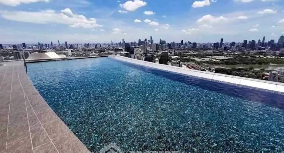 Condo en alquiler de 1 habitaciones en Khlong Toei, Bangkok