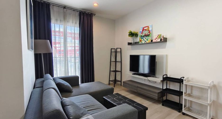 Condo en alquiler de 2 habitaciones en Huai Khwang, Bangkok