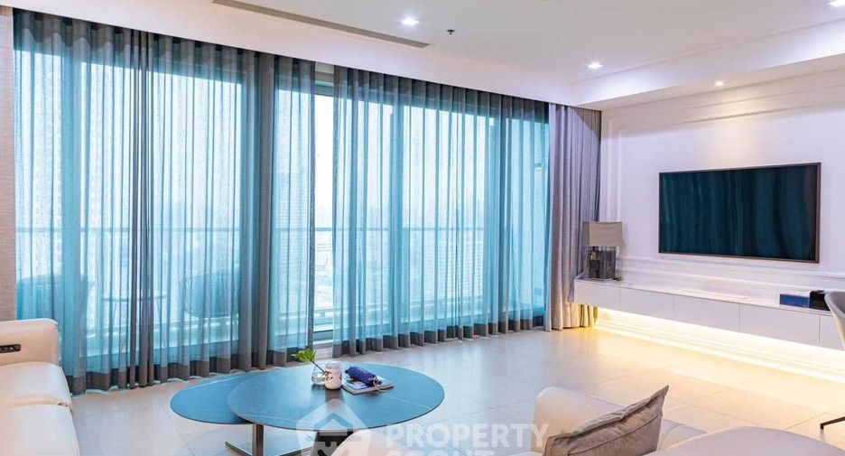 For rent 2 bedrooms condo in Sathon, Bangkok