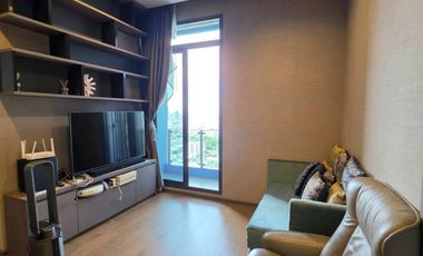 For rent 3 bedrooms condo in Sathon, Bangkok