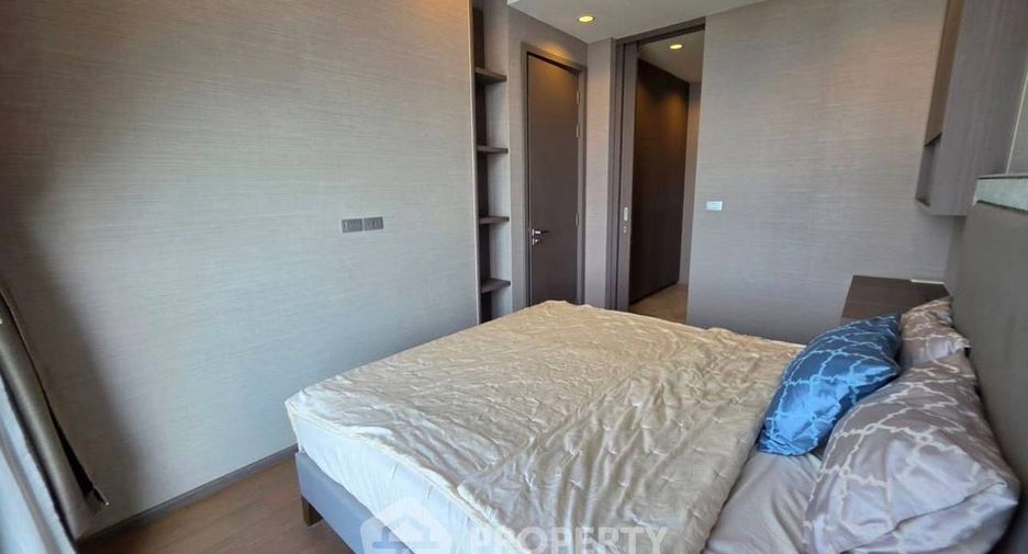For rent 3 bedrooms condo in Sathon, Bangkok