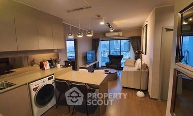 For rent 2 bedrooms condo in Phra Khanong, Bangkok