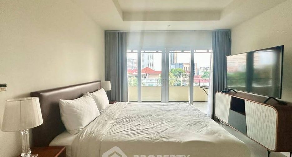 Condo en alquiler de 3 habitaciones en Bang Lamung, Chonburi