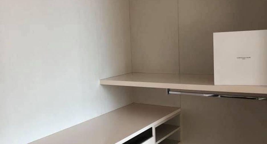 For rent 1 bed condo in Sathon, Bangkok
