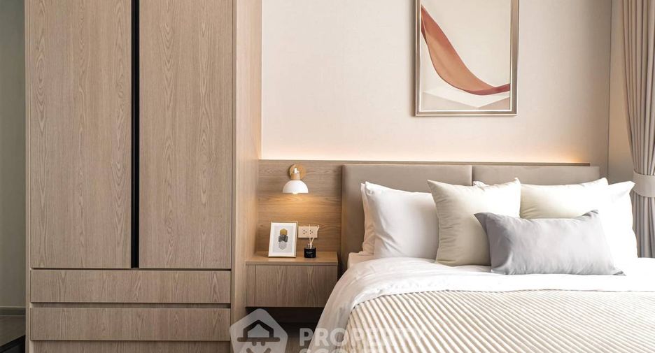 For rent 2 bedrooms condo in Thon Buri, Bangkok