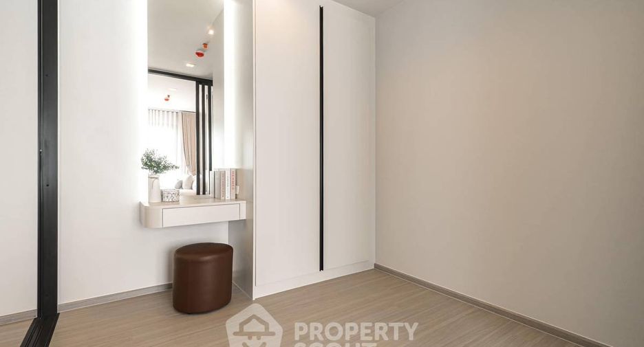 For rent 2 bedrooms condo in Thon Buri, Bangkok