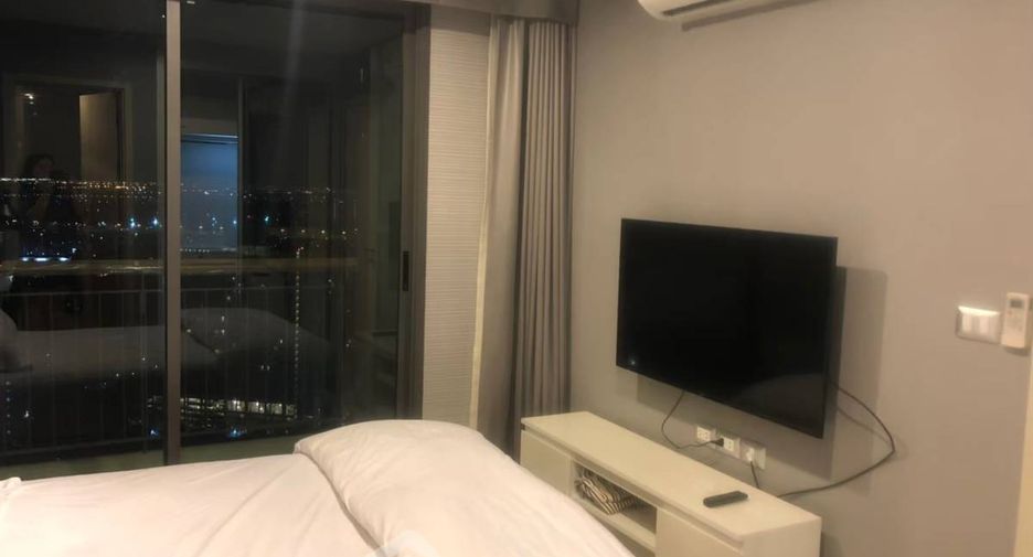 Condo en alquiler de 1 habitaciones en Khlong Toei, Bangkok