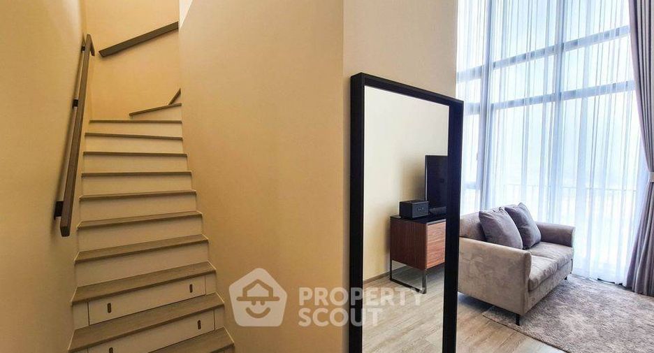Condo en alquiler de 2 habitaciones en Phra Khanong, Bangkok