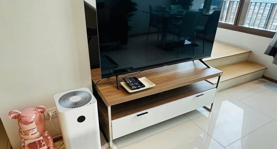 For rent 1 bed condo in Khlong Toei, Bangkok
