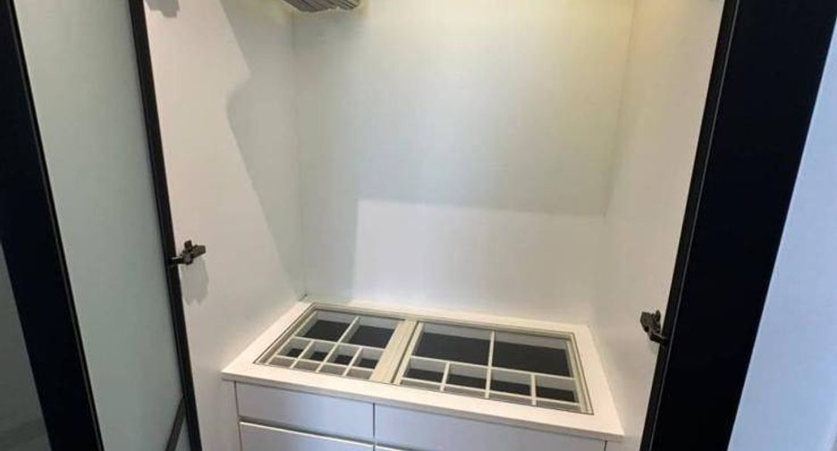 Аренда 1 кровать кондо в Кхлонг Тоеи, Бангкок