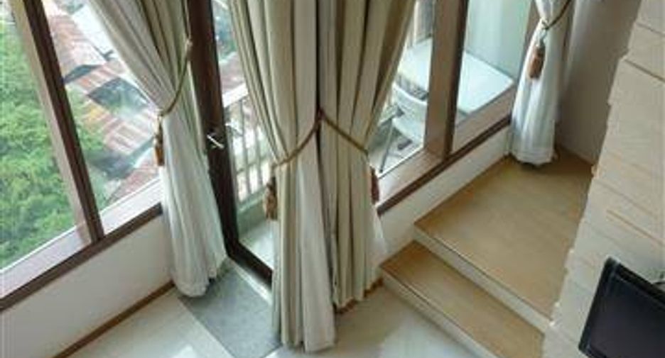 For rent 1 bed condo in Khlong Toei, Bangkok