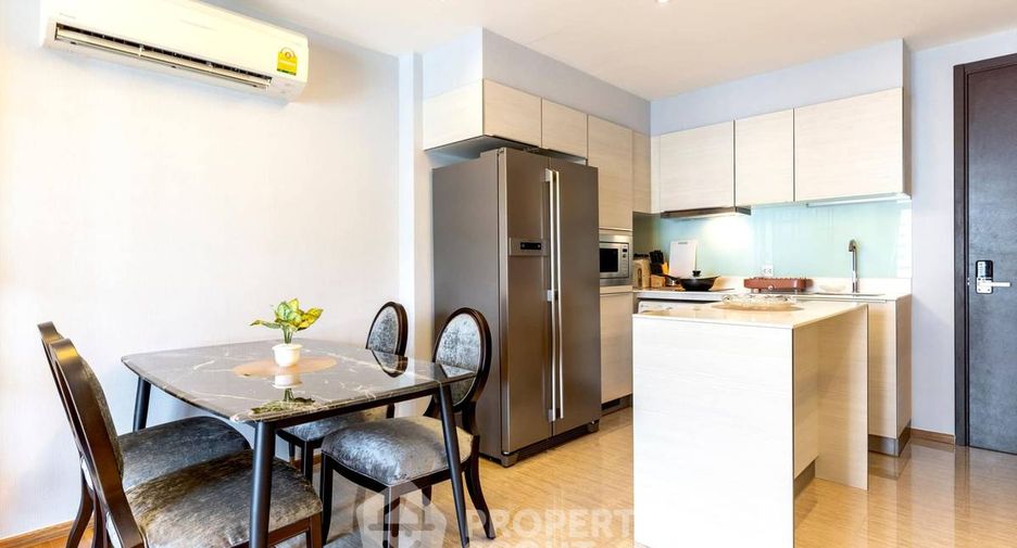 For rent 2 bedrooms condo in Watthana, Bangkok