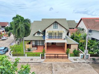 À louer 5 chambres maison à Bang Lamung, Chonburi