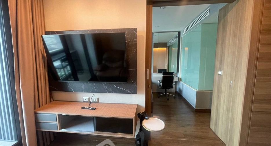 For rent 1 bed condo in Sathon, Bangkok