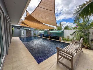 Casa en alquiler y en venta de 3 habitaciones en Bang Lamung, Chonburi
