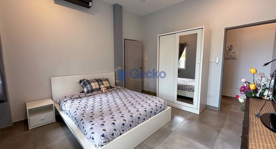 Casa en alquiler y en venta de 3 habitaciones en Bang Lamung, Chonburi