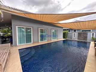 Casa en alquiler y en venta de 3 habitaciones en Bang Lamung, Chonburi