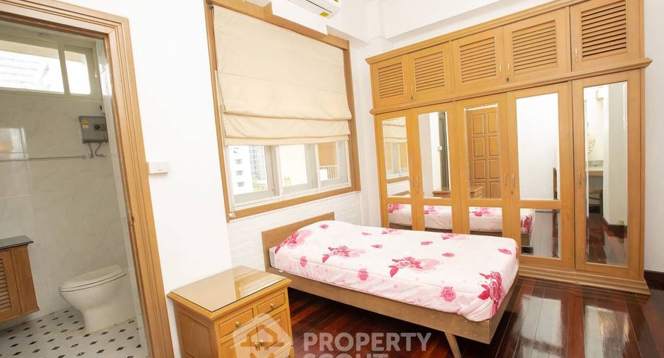 Apartment zur Miete mit 3 Zimmer in Pathum Wan, Bangkok