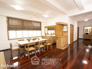 À louer 3 chambres appartement à Pathum Wan, Bangkok
