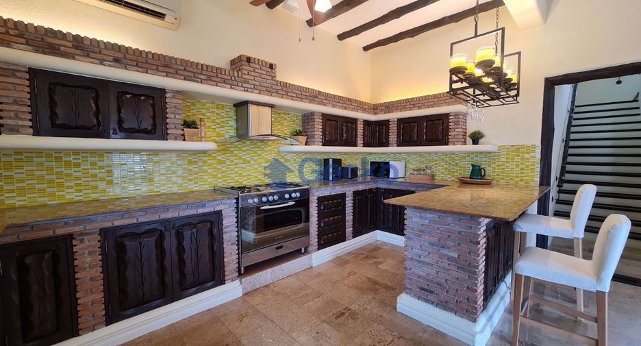 For rent 4 ベッドルーム house in Bang Lamung, Chonburi