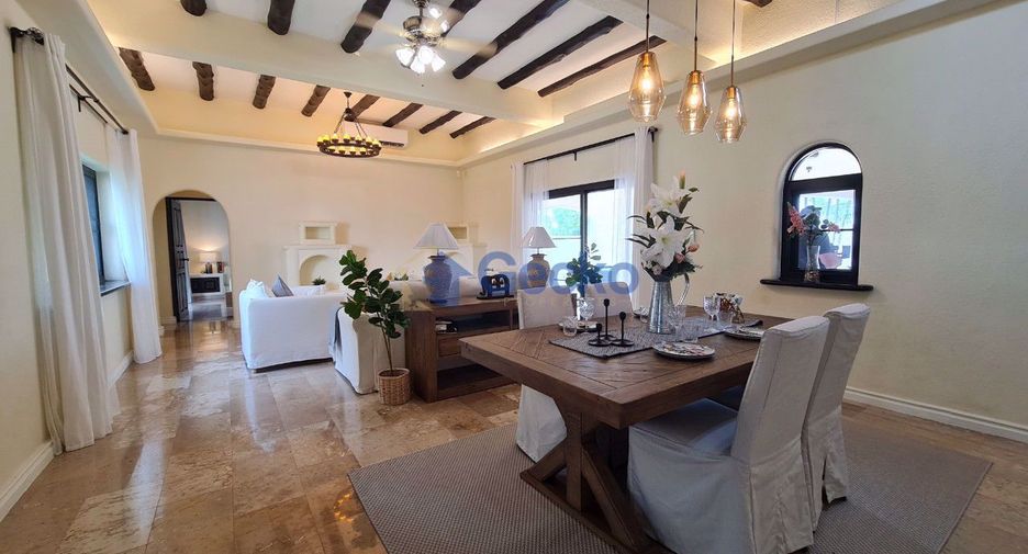 For rent 4 ベッドルーム house in Bang Lamung, Chonburi
