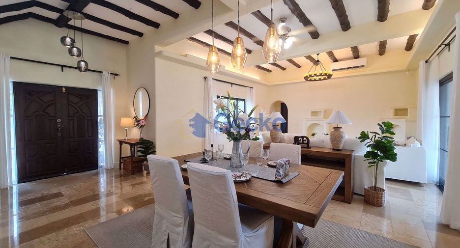 For rent 4 ベッドルーム house in Bang Lamung, Chonburi