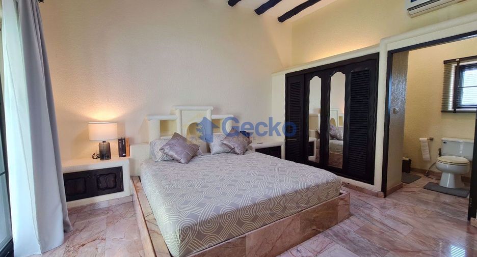 For rent 4 ベッドルーム house in Bang Lamung, Chonburi