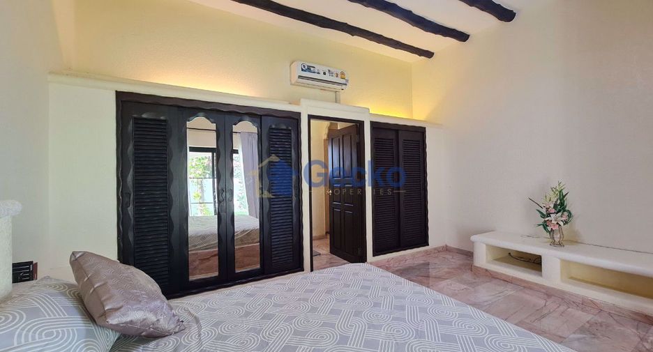 For rent 4 ベッドルーム house in Bang Lamung, Chonburi