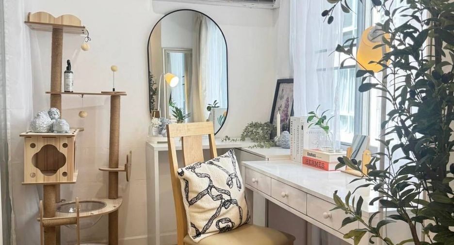 For rent 1 bed condo in Watthana, Bangkok