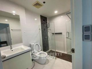 À louer 1 chambre condo à Yan Nawa, Bangkok