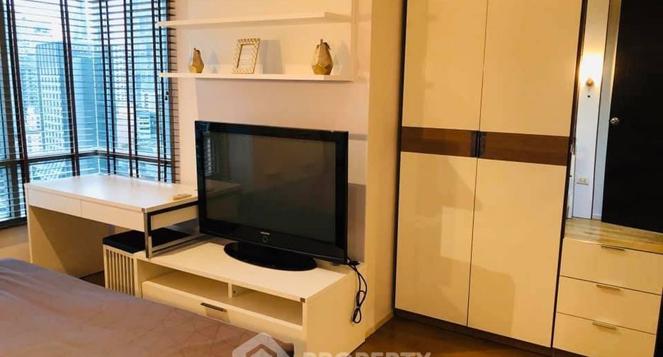 Condo en alquiler de 2 habitaciones en Khlong Toei, Bangkok