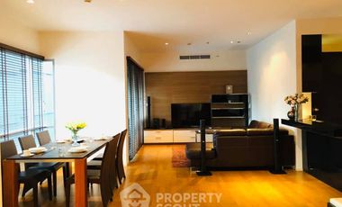 Condo en alquiler de 2 habitaciones en Khlong Toei, Bangkok