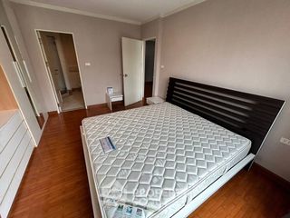 À louer 1 chambre condo à Yan Nawa, Bangkok