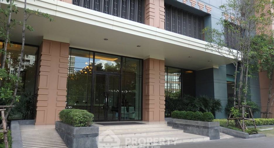 For rent 1 bed condo in Watthana, Bangkok