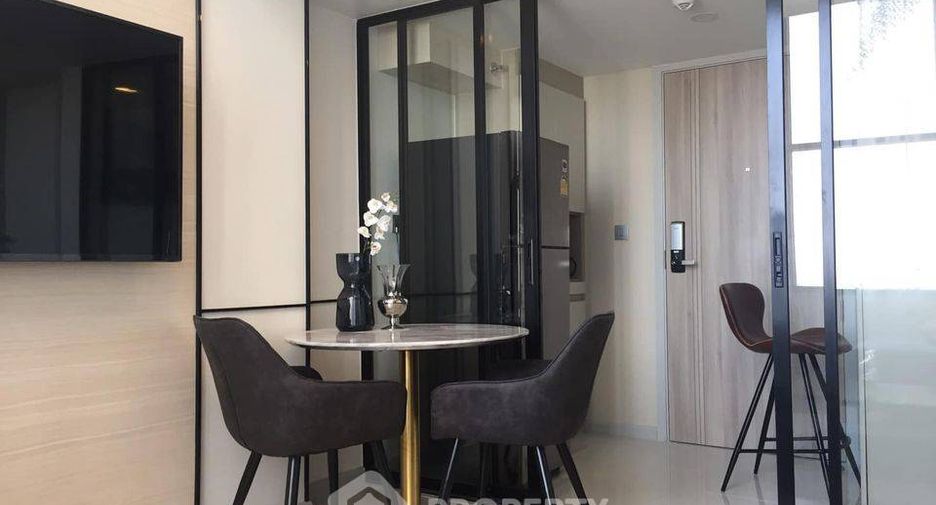 À louer 1 chambre condo à Sathon, Bangkok