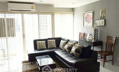 For rent 2 bedrooms condo in Sathon, Bangkok