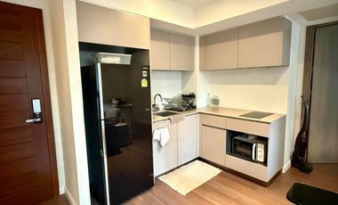 For rent 1 bed condo in Pathum Wan, Bangkok