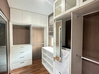 出租 3 卧室 独立屋 在 Lat Krabang, 曼谷