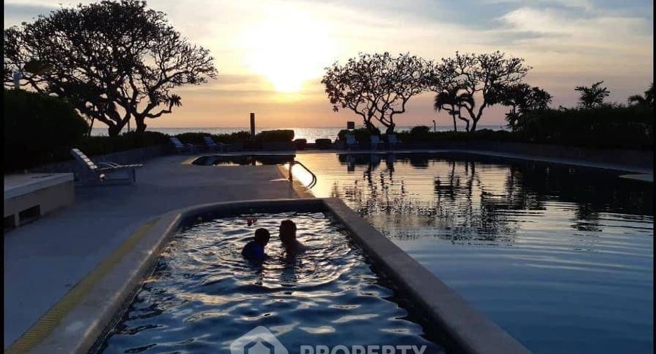 Condo en alquiler de 4 habitaciones en Jomtien, Pattaya