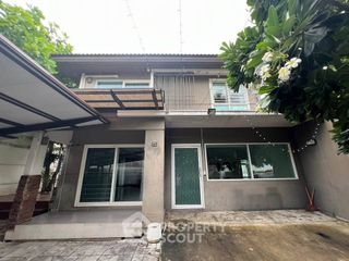 Haus zur Miete mit 3 Zimmer in Khlong Sam Wa, Bangkok