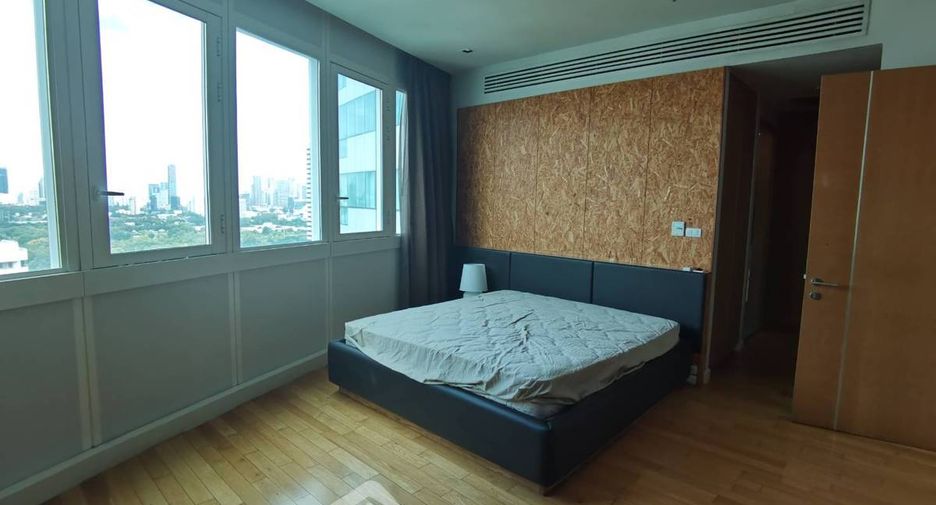 Wohnung zur Miete mit 3 Zimmer in Khlong Toei, Bangkok