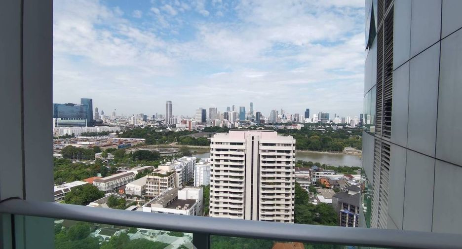 Wohnung zur Miete mit 3 Zimmer in Khlong Toei, Bangkok