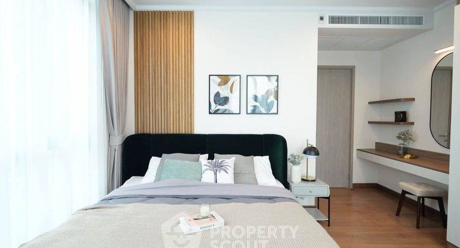 For rent 2 bedrooms condo in Watthana, Bangkok
